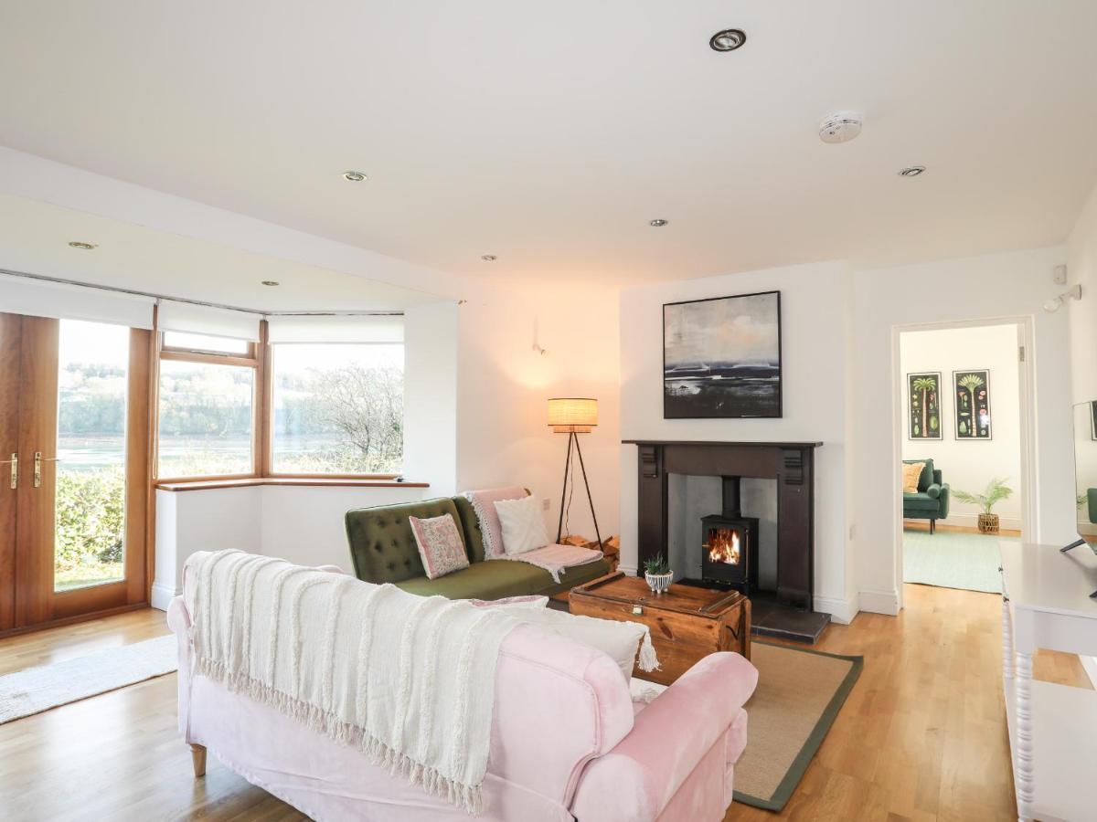 Ynys Faelog Cottage メナイ・ブリッジ エクステリア 写真