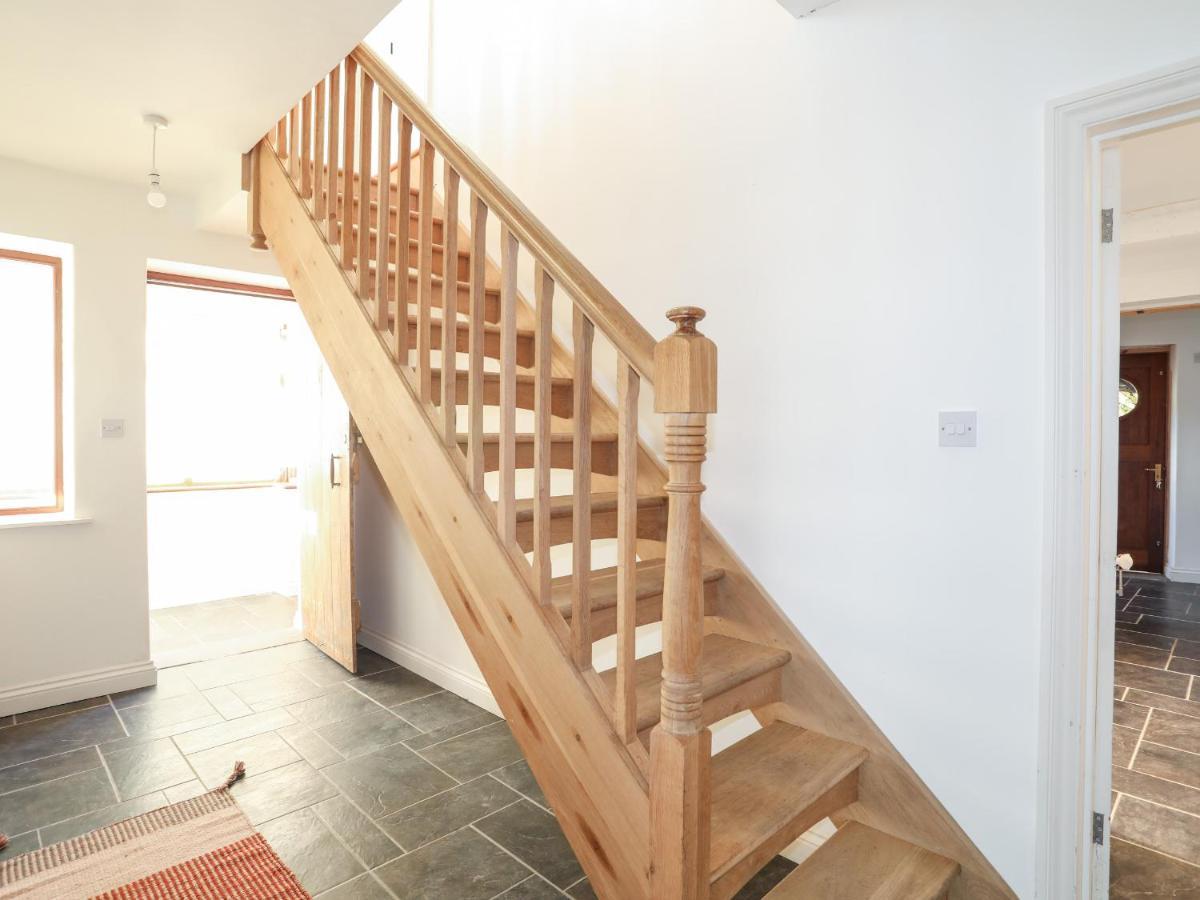 Ynys Faelog Cottage メナイ・ブリッジ エクステリア 写真