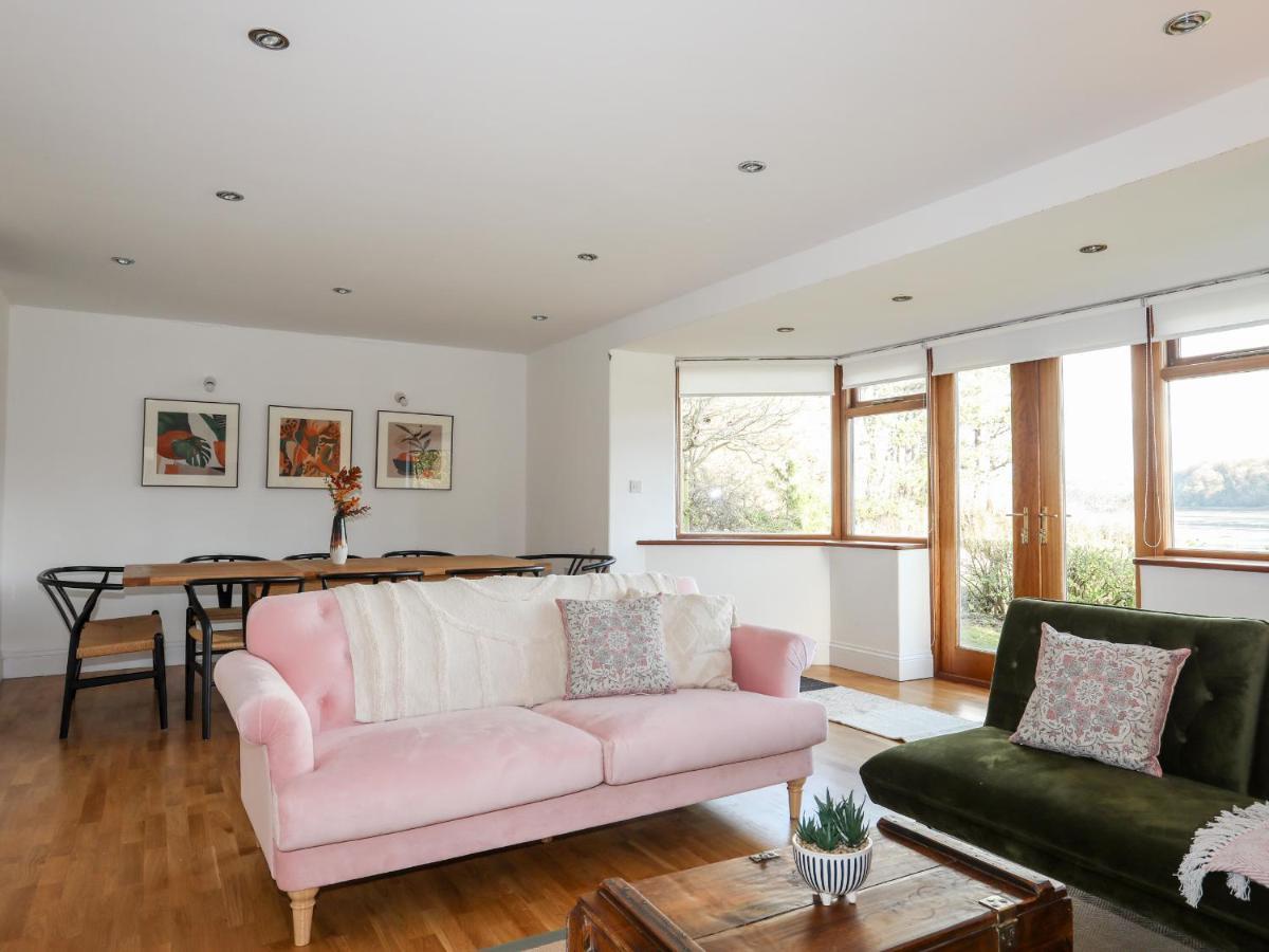 Ynys Faelog Cottage メナイ・ブリッジ エクステリア 写真